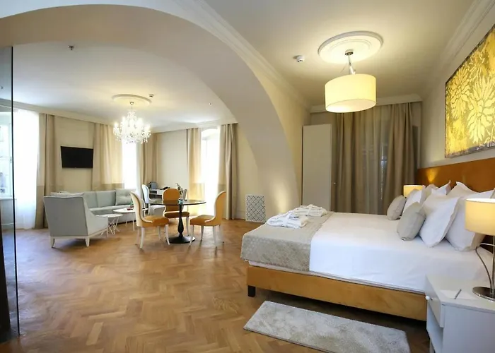 ホテル Heritage Santa Lucia 4*