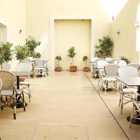 Heritage Santa Lucia Hotel