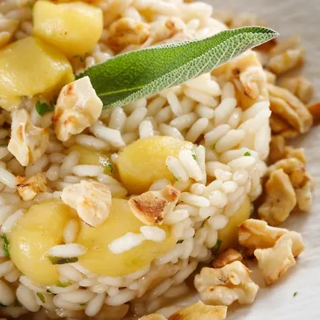 Heritage Santa Lucia Hotel 4*