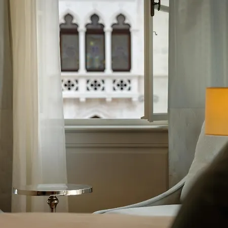 Heritage Santa Lucia