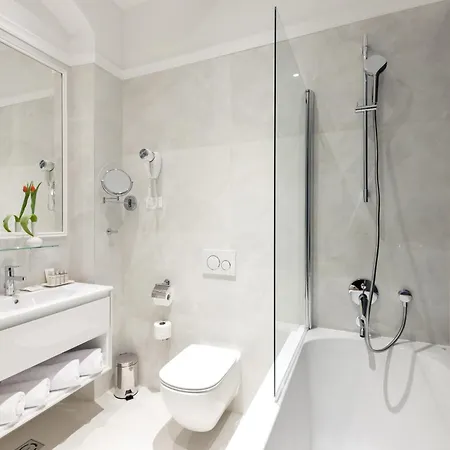 Heritage Santa Lucia 4*