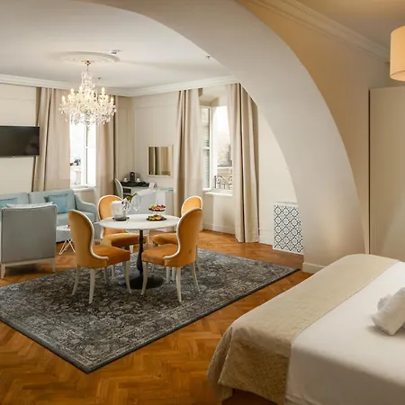 Hotel Heritage Santa Lucia 4*