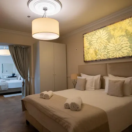 Heritage Santa Lucia Hotel