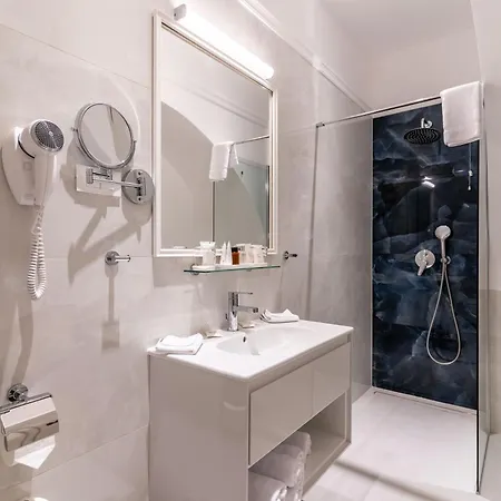 Heritage Santa Lucia 4*