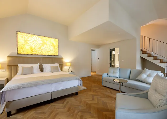 Heritage Santa Lucia Hotel 4*