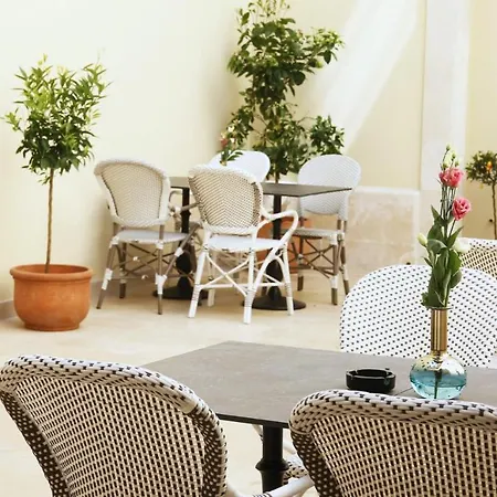 Heritage Santa Lucia سبليت